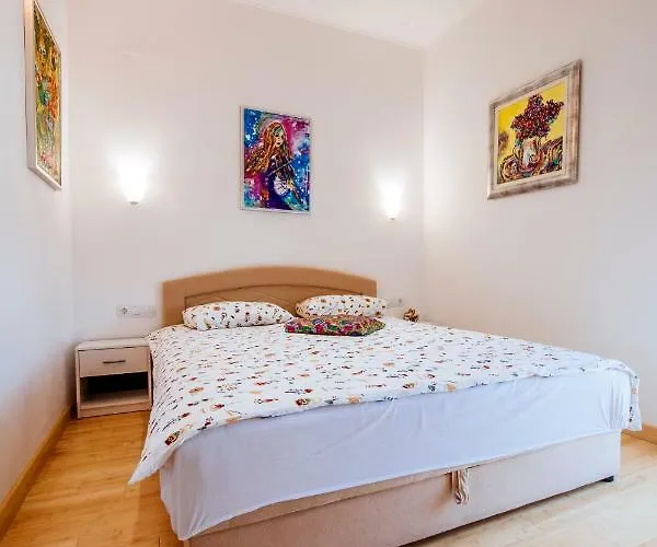 Boutique Nirvana * Kosljun