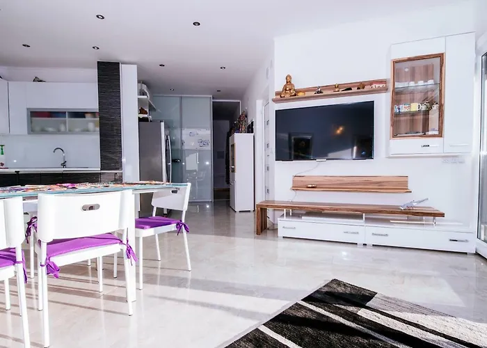 Boutique Nirvana * Kosljun